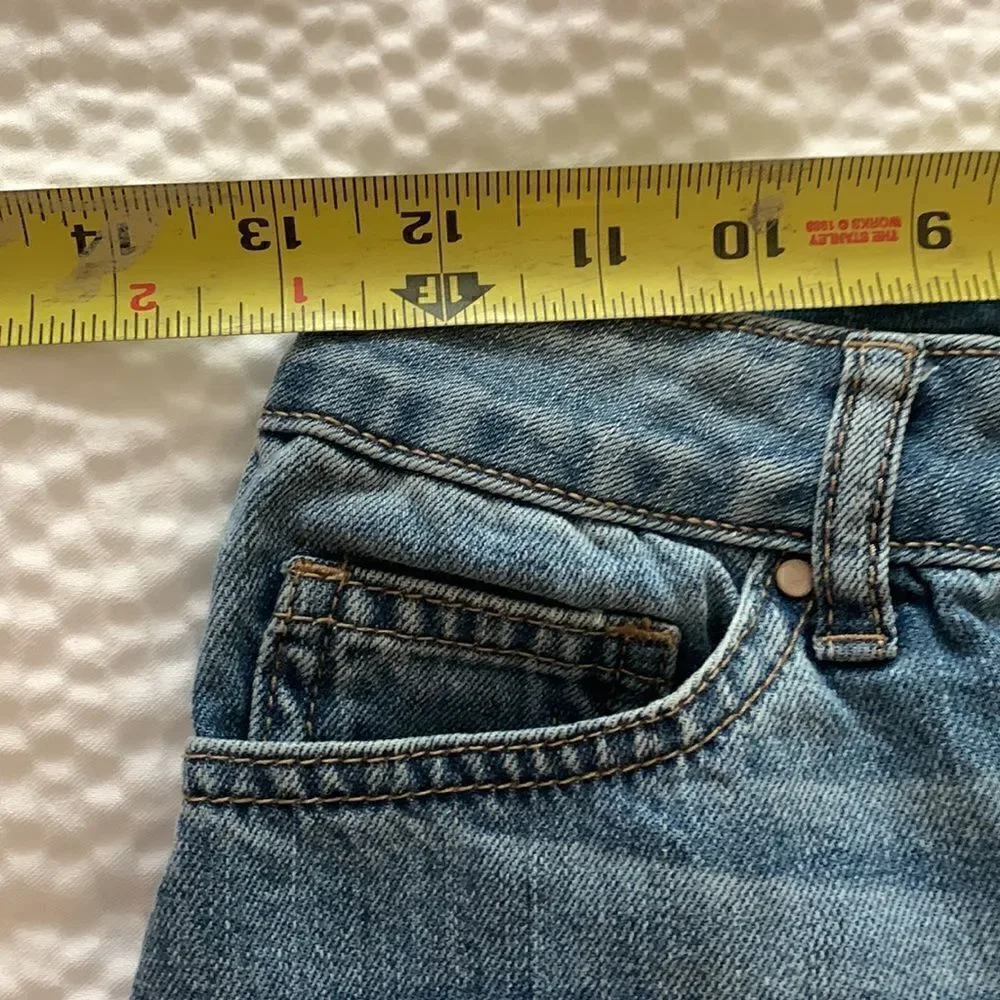 REWASH brand, vintage reunion, mini skirt, great condition, small